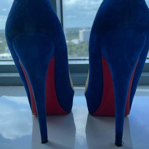 Christian Louboutin Mago 160 Heels Sz 39 (Rare find) - Picture 4 of 6